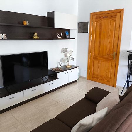 Ar Home - Apartamento De 3 Dormitorios Con Ascensor En Las Huesas, เตลเด ภายนอก รูปภาพ