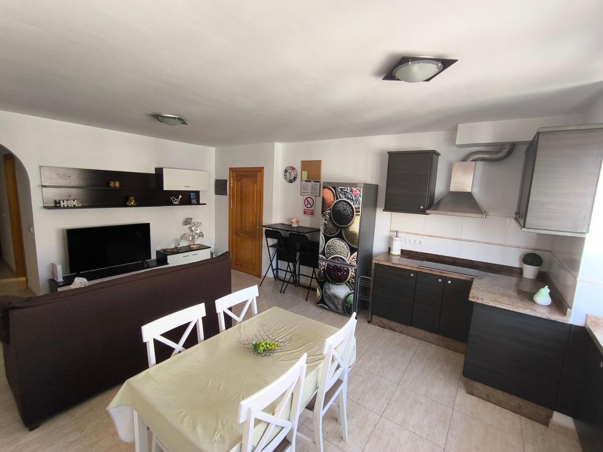 Ar Home - Apartamento De 3 Dormitorios Con Ascensor En Las Huesas, เตลเด ภายนอก รูปภาพ