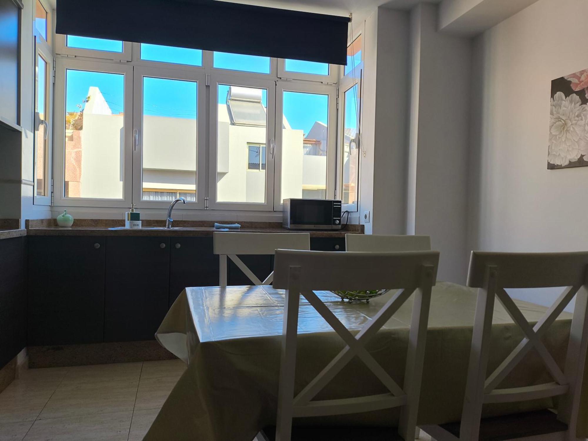 Ar Home - Apartamento De 3 Dormitorios Con Ascensor En Las Huesas, เตลเด ภายนอก รูปภาพ