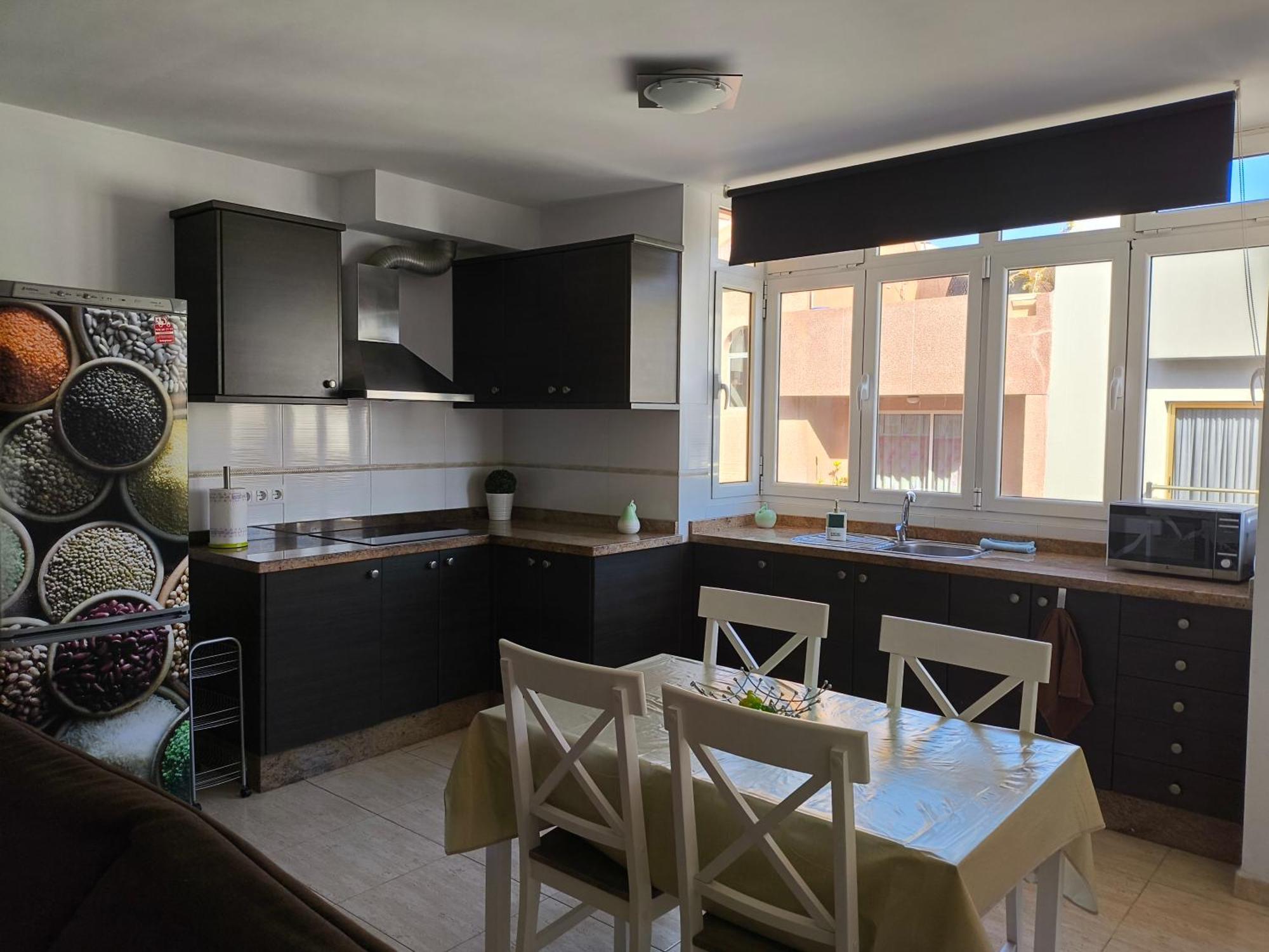 Ar Home - Apartamento De 3 Dormitorios Con Ascensor En Las Huesas, เตลเด ภายนอก รูปภาพ
