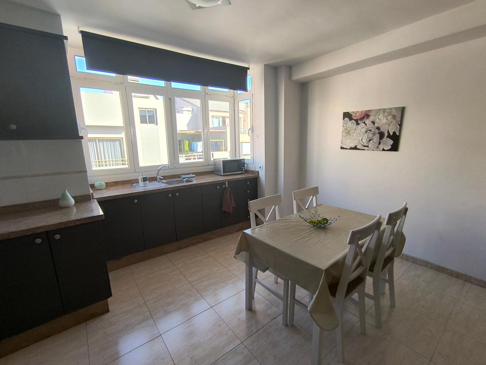 Ar Home - Apartamento De 3 Dormitorios Con Ascensor En Las Huesas, เตลเด ภายนอก รูปภาพ