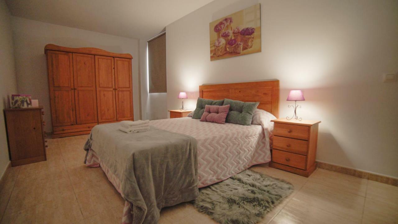 Ar Home - Apartamento De 3 Dormitorios Con Ascensor En Las Huesas, เตลเด ภายนอก รูปภาพ
